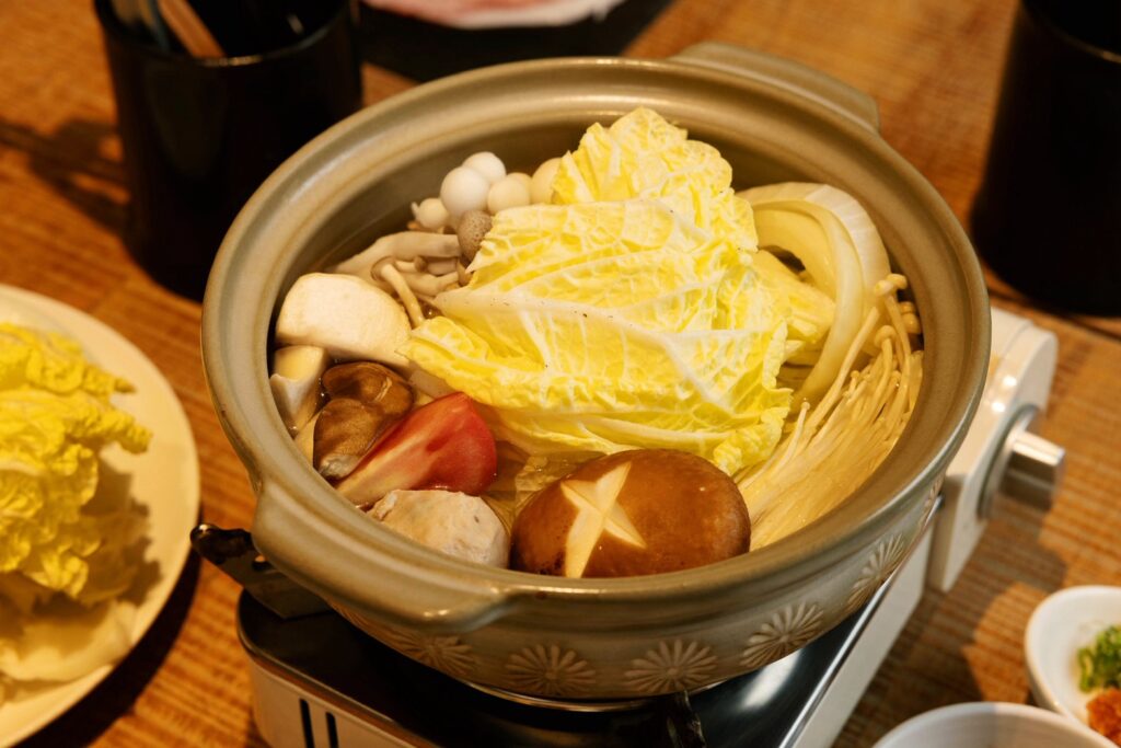 %E6%97%A5%E6%9C%AC%E7%A7%8B%E7%94%B0%E7%89%9B%E8%82%8B%E7%9C%BC%EF%BC%8F%E7%B4%90%E7%B4%84%E5%AE%A2%EF%BC%88%E8%82%89%E5%93%812%E9%81%B81%EF%BC%89%E9%AE%AE%E8%B1%9A%E9%8D%8B%E5%A5%97%E9%A4%90