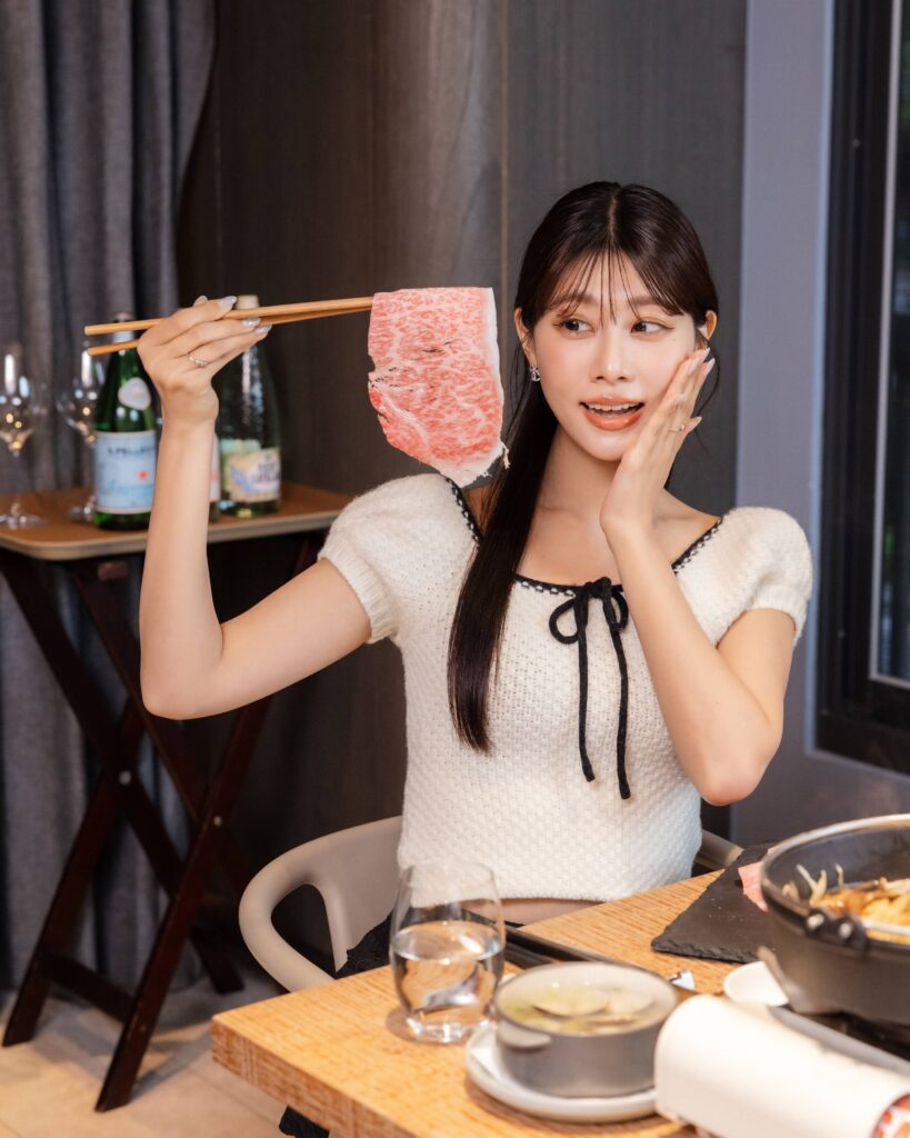 %E5%9C%A8%E5%8F%B0%E8%B6%85%E4%BA%BA%E6%B0%A3%E6%97%A5%E6%9C%AC%E8%97%9D%E4%BA%BA%E9%98%BF%E9%83%A8%E7%91%AA%E5%88%A9%E4%BA%9E%E7%89%B9%E5%88%A5%E5%96%9C%E6%AD%A1%E8%82%8B%E7%9C%BC%E9%83%A8%E4%BD%8D%EF%BC%8C%E9%A9%9A%E5%91%BC%E8%82%89%E7%89%87%E3%80%8C%E6%AF%94%E8%87%89%E9%82%84%E5%A4%A7%E3%80%8D%E3%80%82