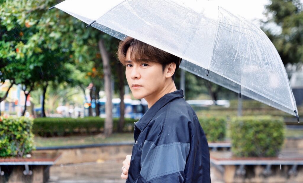 金志遙出道30年為女團「SVETA心動女孩」獻出「第一次」親自執導MV「天王造型」致敬郭富城 6 %E4%B8%8B%E5%8D%882.41 2025 11 27%E7%9A%84%E5%BD%B1%E5%83%8F