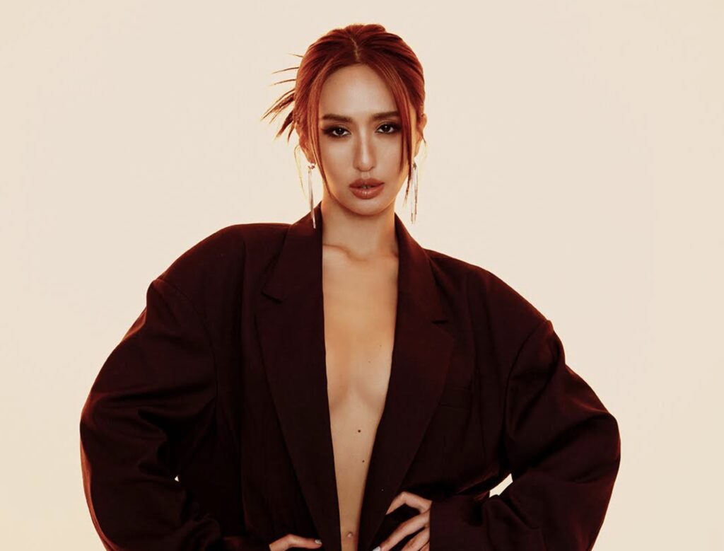 殘酷舞台爭出位 西門町決戰輸家穿「遜感玩偶裝」跪著認輸 5 %E4%B8%8B%E5%8D%885.09 2025 11 28%E7%9A%84%E5%BD%B1%E5%83%8F 1