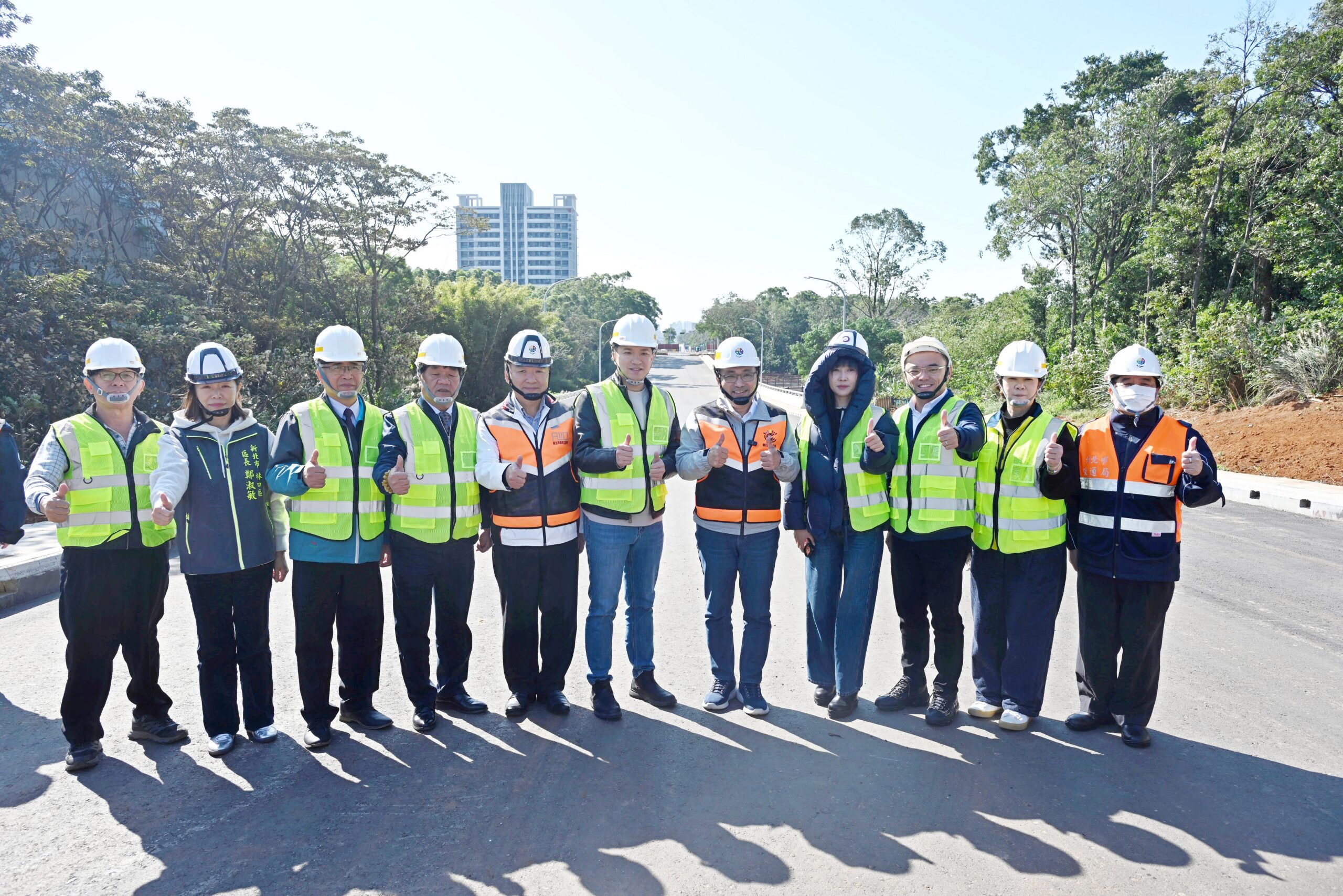 A3%E8%A8%88%E7%95%AB%E9%81%93%E8%B7%AF%E5%85%A8%E9%95%B72.13%E5%85%AC%E9%87%8C%EF%BC%8C%E5%B7%A5%E7%A8%8B%E5%8C%85%E5%90%AB%E6%97%A2%E6%9C%89%E8%B7%AF%E6%AE%B5%E6%8B%93%E5%AF%AC%E5%8F%8A%E6%96%B0%E9%97%A2%E9%81%93%E8%B7%AF%EF%BC%8C%E5%AE%8C%E5%B7%A5%E5%BE%8C%E5%B0%87%E6%8F%90%E4%BE%9B%E9%9B%99%E5%90%91%E5%9B%9B%E8%BB%8A%E9%81%93%E5%8F%8A2.2%E5%85%AC%E5%B0%BA%E5%AF%AC%E7%9A%84%E4%BA%BA%E8%A1%8C%E7%A9%BA%E9%96%93%EF%BC%8C%E6%8F%90%E4%BE%9B%E8%88%92%E9%81%A9%E5%AE%89%E5%85%A8%E7%9A%84%E4%BA%BA%E6%9C%AC%E9%80%9A%E8%A1%8C%E7%92%B0%E5%A2%83 scaled