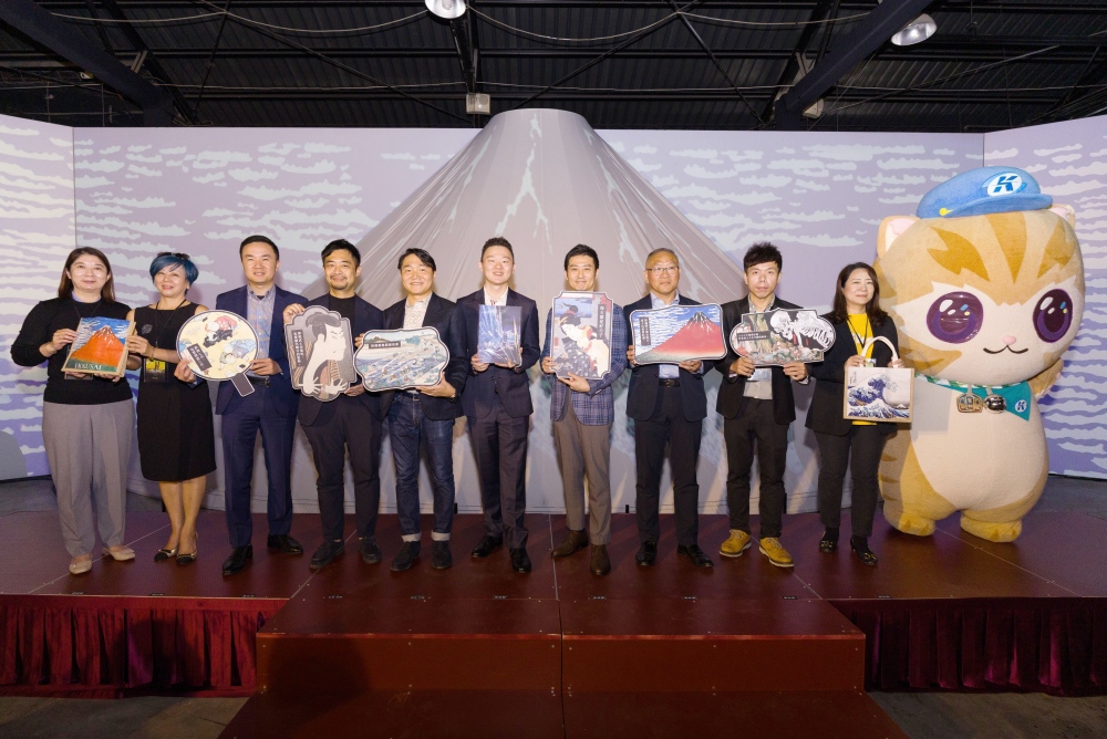 01%E3%80%8A%E6%9C%83%E5%8B%95%E7%9A%84%E6%B5%AE%E4%B8%96%E7%B9%AA%E3%80%8B23%E6%97%A5%E7%A7%BB%E5%B1%95%E8%87%B3%E9%AB%98%E9%9B%84%E9%A7%81%E4%BA%8C%E8%97%9D%E8%A1%93%E7%89%B9%E5%8D%80%E7%99%BB%E5%A0%B4 1