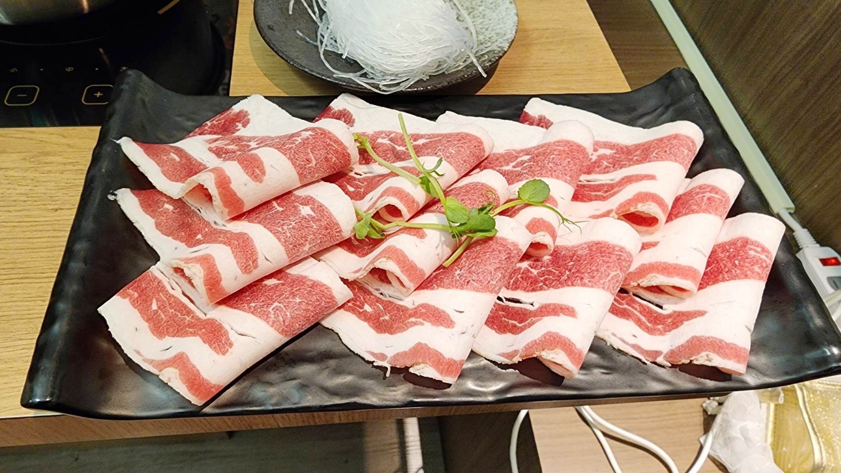 03%E6%BB%8B%E7%AB%8B%E9%8D%8B%E7%89%A9%E9%80%B2%E9%A7%90%E5%BE%AE%E9%A2%A8%E4%B8%BB%E9%A1%8C%E9%A4%90%E5%BB%B3%E5%8D%80%E9%96%8B%E5%B9%95