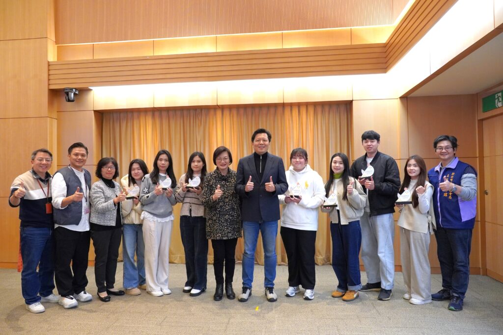 %E6%96%B0%E5%8C%97%E5%B8%82%E5%89%AF%E5%B8%82%E9%95%B7%E6%9C%B1%E6%83%95%E4%B9%8B%E4%B8%AD%E9%A0%92%E7%99%BC%E9%AB%98%E9%A2%A8%E9%9A%AA%E5%AE%89%E5%85%A8%E7%B6%B2%E6%9C%89%E5%8A%9F%E4%BA%BA%E5%93%A1%E7%8D%8E%EF%BC%8C%E6%84%9F%E8%AC%9D%E5%90%84%E7%B6%B2%E7%B5%A1%E4%BA%BA%E5%93%A1%E5%90%88%E4%BD%9C%E7%84%A1%E9%96%93