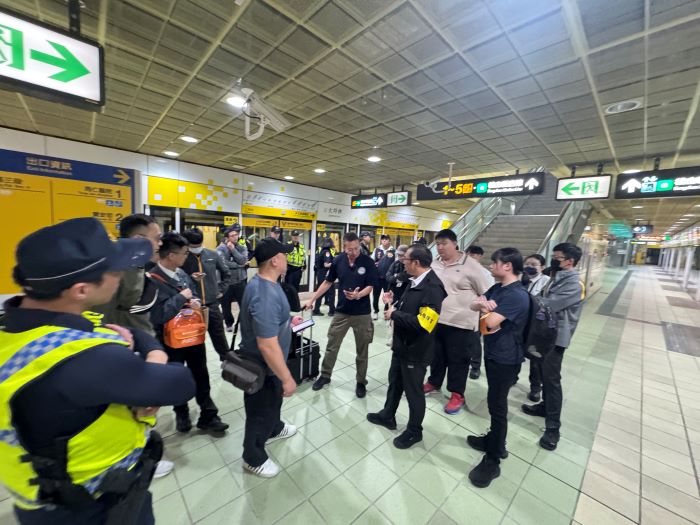 《圖說》環狀線多重災害模擬演練三。〈警察局提供〉