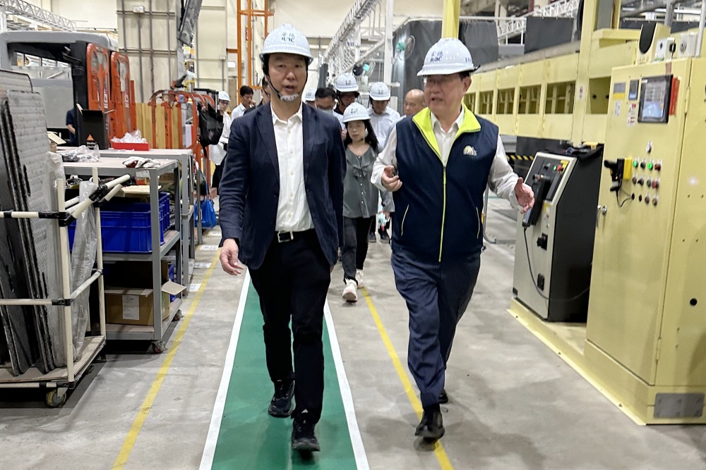 01%E8%8F%AF%E5%BE%B7%E5%8B%95%E8%83%BD%E4%BB%8A%E6%98%8E%E5%B9%B4%E6%8E%A5%E5%96%AE%E5%B0%87%E5%89%B5%E6%96%B0%E9%AB%98%E6%AD%A3%E5%BC%8F%E7%94%B3%E8%AB%8B%E5%89%B5%E6%96%B0%E6%9D%BF%E4%B8%8A%E5%B8%82 1