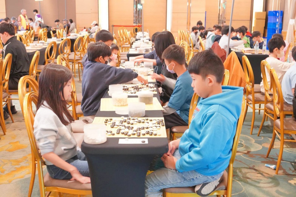 國際獅子會300A 3區舉辦大型圍棋賽事 750位選手齊聚典華推動國粹教育 7 03%E5%9C%8B%E9%9A%9B%E7%8D%85%E5%AD%90%E6%9C%83300A 3%E5%8D%80%E8%88%89%E8%BE%A6%E5%A4%A7%E5%9E%8B%E5%9C%8D%E6%A3%8B%E8%B3%BD%E4%BA%8B