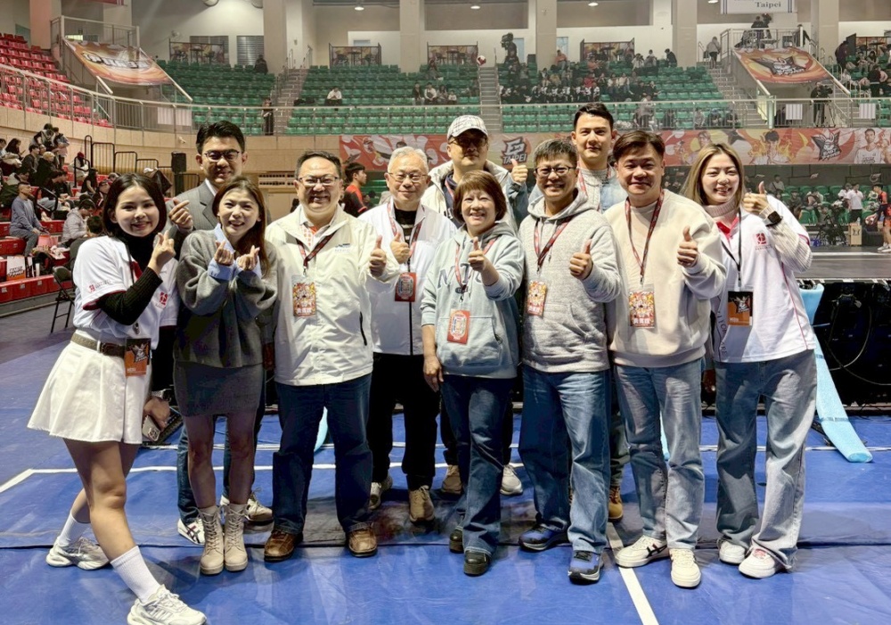 03%E4%BF%90%E5%AF%8C%E5%89%B5%E8%BE%A6%E4%BA%BA%E7%8E%8B%E4%BF%90%E5%96%AC%E7%99%BC%E8%B5%B7%E3%80%8C%E5%AD%A9%E5%AD%90%E7%9A%84%E7%AC%AC%E4%B8%80%E5%A0%B4%E5%A4%A2%E6%83%B3%E8%B3%BD%E3%80%8D