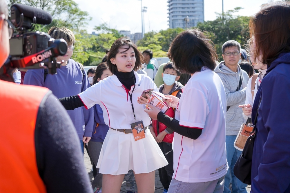 04%E4%BF%90%E5%AF%8C%E5%89%B5%E8%BE%A6%E4%BA%BA%E7%8E%8B%E4%BF%90%E5%96%AC%E7%99%BC%E8%B5%B7%E3%80%8C%E5%AD%A9%E5%AD%90%E7%9A%84%E7%AC%AC%E4%B8%80%E5%A0%B4%E5%A4%A2%E6%83%B3%E8%B3%BD%E3%80%8D