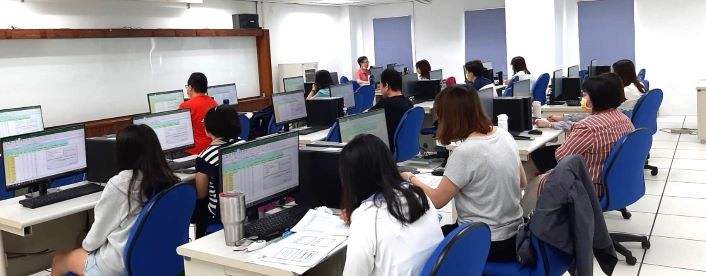 新北勞大9門AI課程1/8搶先報 6 《圖說》電腦課程。〈勞保局提供〉