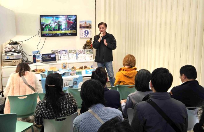 《圖說》「金山漫遊」創辦人賴家華分享跨區域地域品牌經營的實戰歷程。〈農業局提供〉