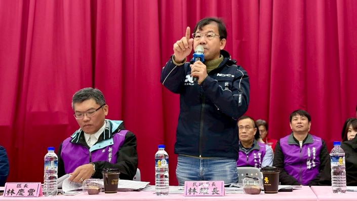 《圖說》民政局長林耀長專業解惑。〈民政局提供〉