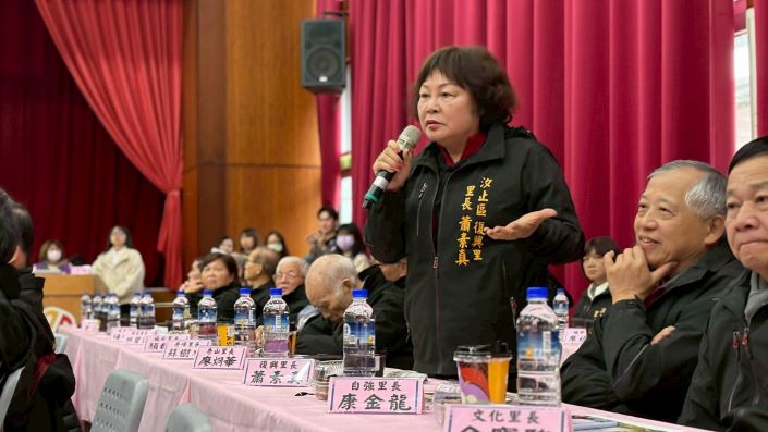 《圖說》汐止復興里長蕭素真提里民需求。〈民政局提供〉