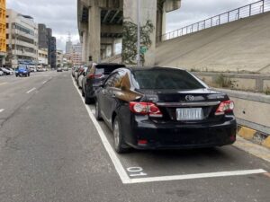 《圖說》汽車收費照片。〈交通局提供〉