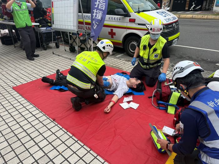 《圖說》啟動大量傷患應變機制，展現跨縣市醫療資源調度與整合能力。〈新北市府提供〉