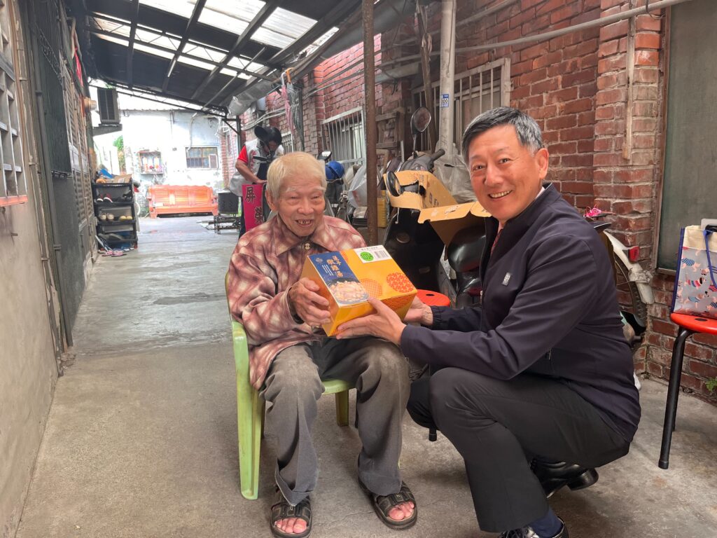 %E5%9C%96%E8%AA%AA1%EF%BC%9A%E6%AC%A3%E5%B1%8F%E5%A4%A9%E7%84%B6%E6%B0%A3%E5%85%AC%E5%8F%B8%E9%A6%AC%E8%91%A3%E4%BA%8B%E9%95%B7%E8%A6%AA%E9%80%81%E6%A6%AE%E6%B0%91%E5%B9%B4%E8%8F%9C 0