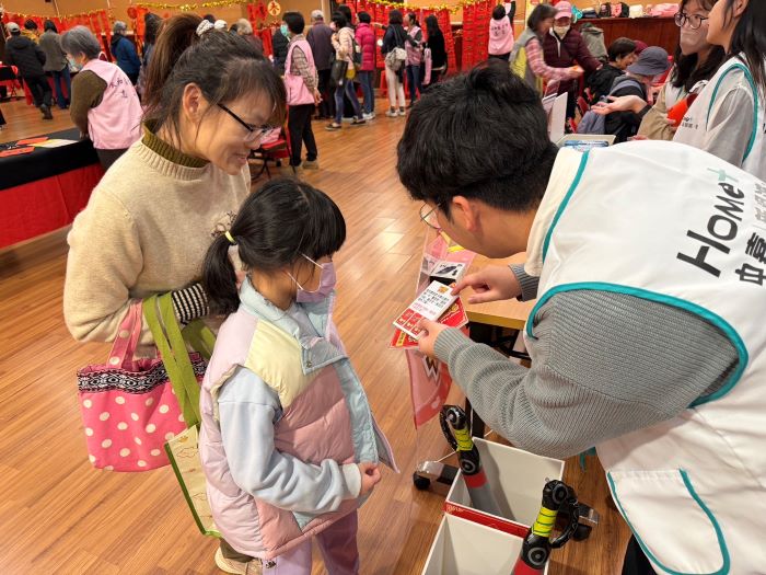 《圖說》中嘉寬頻｜新視波現場送好禮。〈主辦單位提供〉