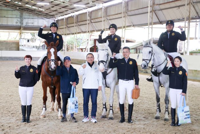 《圖說》侯友宜市長於農曆年前特別前往關心新北市警局騎警隊的訓練情形。〈新聞局提供〉