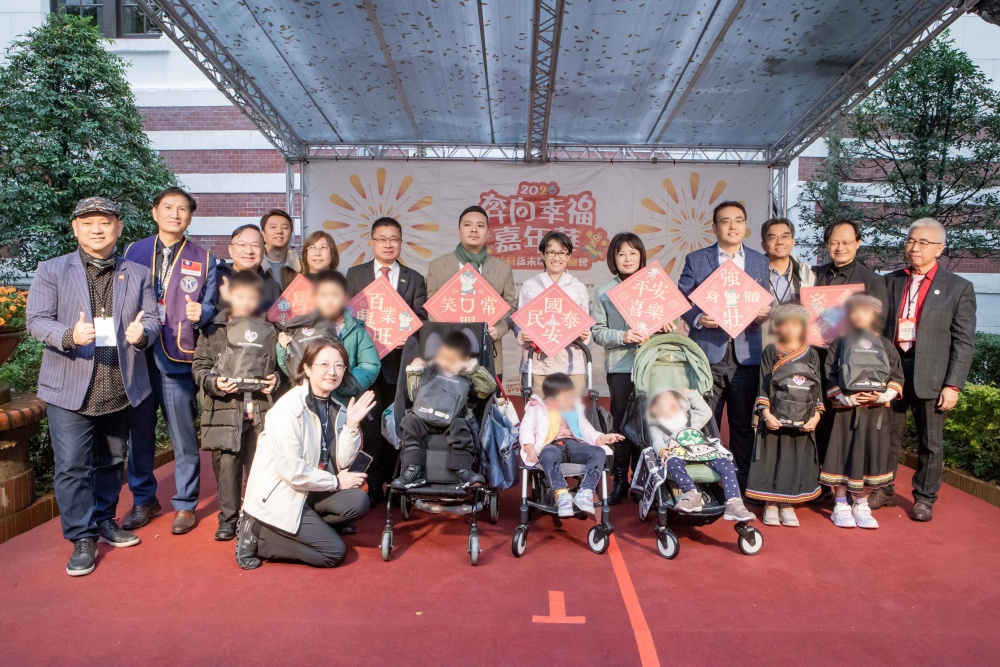 02時尚假期醫美投入公益行動