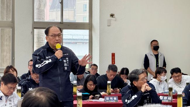 《圖說》捷運局長李政安回應捷運三鶯線降躁措施。〈民政局提供〉