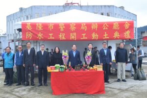 提升安全舒適洽公環境 警局屋頂防水工程開工 5 %E4%B8%80 262