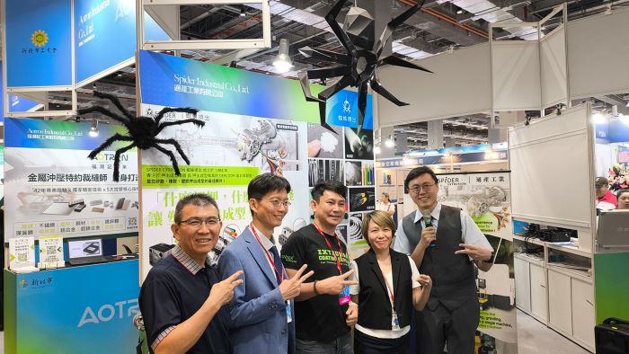 《圖說》新北市工業會於今年8月統籌11家新北優質企業，共同參加「2025台灣機器人與智慧自動化展」。〈經發局提供〉