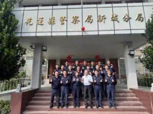 從警38載光榮榮退 新城警歡送資深所長陳金水 6 1772521716612