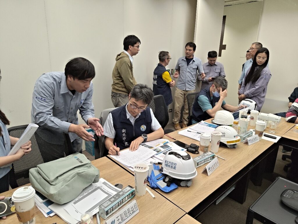 %E8%A9%95%E9%91%91%E5%A7%94%E5%93%A1%E4%BE%9D%E6%93%9A%E5%8F%83%E9%81%B8%E4%BA%8B%E6%A5%AD%E5%96%AE%E4%BD%8D%E9%80%B2%E8%A1%8C%E6%9B%B8%E9%9D%A2%E8%A9%95%E6%A0%B8 1