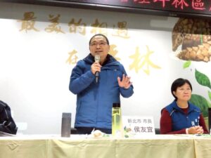 《圖說》侯友宜市長今日率領市府團隊深入石碇及坪林，啟動行動治理座談，傾聽在地心聲。〈民政局提供〉