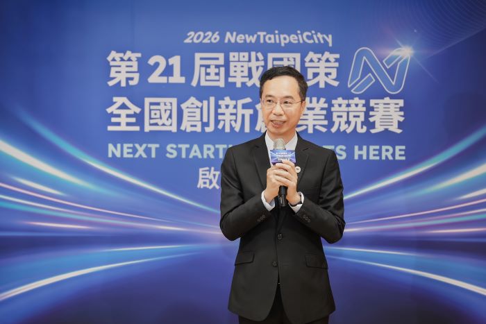 《圖說》致理科技大學副校長林國榮歡迎全台新創團隊參與競賽。〈青年局提供〉