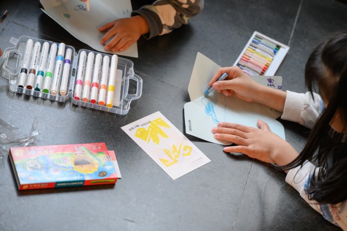 《圖說》各展區突破單一形式,呈現跨媒材的創作能量與當代表現。〈文化局提供〉