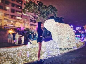 《圖說》雪白北極熊超好拍,萌度爆表。〈水利局提供〉