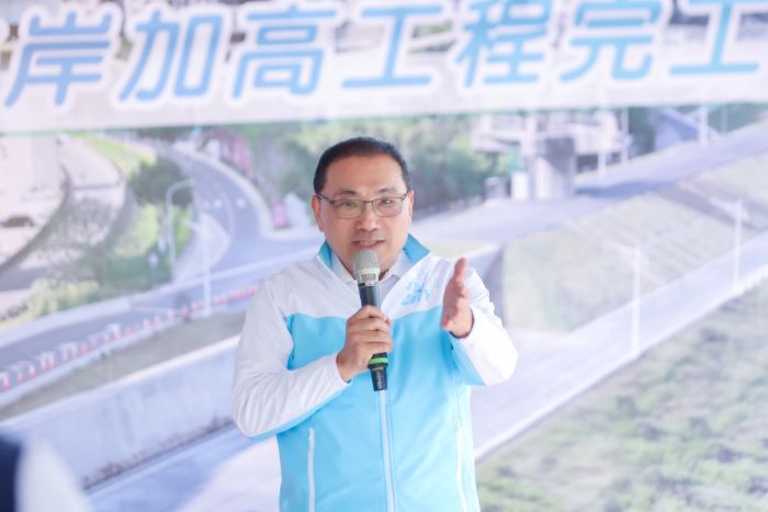 歷時三年告捷 新北二重疏洪道左岸加高完工 5 《圖說》侯友宜市長表示疏左堤防加高工程完工將為地方帶來防洪效益。〈水利局提供〉