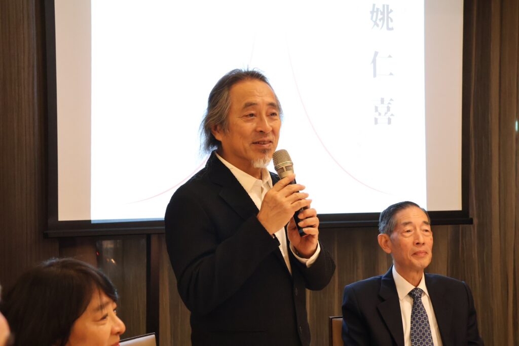 圖說二，15位成員橫跨金融、生醫、半導體、廣告、建築及法律等領域，成員精準對接全球