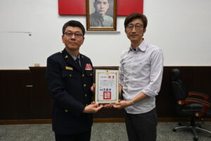 花蓮縣警察局115年3月份局務會報 警友會頒發破案獎金 結合法律與科技強化警政量能 8 %E4%BA%8C