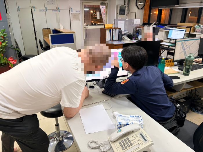 《圖說》Jean退休前曾任職加拿大卡加利警察局，使尋找過程別具意義。〈海山分局提供〉