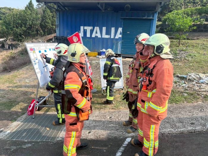 《圖說》新北消因應清明節祭祀期間用火頻率增加，提前整備，自3月21日至4月6日啟動防火專案。〈消防局提供〉