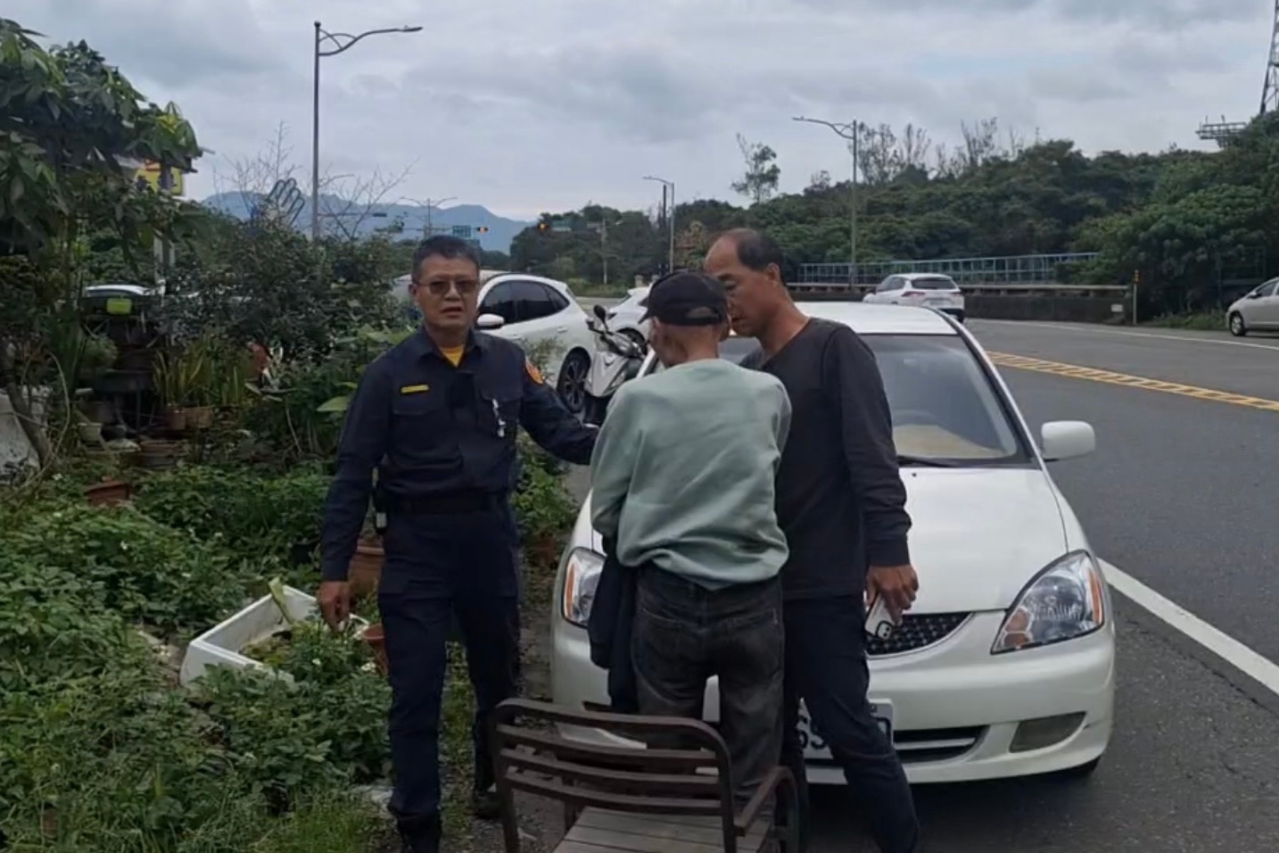 清明掃墓突失聯  瑞芳警民總動員黃金2小時尋回老翁