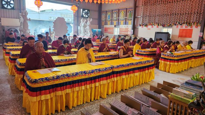 《圖說》世界佛教正心會「清明孝親消災祈福法會」，透過佛法修持，不僅能為現世親人祈福，也能幫助亡者離苦得樂。〈正心會提供〉