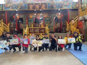 七堵慶濟宮綜藝大集合熱鬧登場 基三警到場反詐識詐及交安宣導 15 二 12