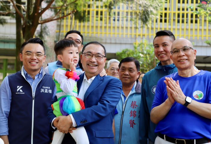 《圖說》市長侯友宜表示，位在「淡水後花園」的坪頂國小擁有優質的自然環境，是深具特色的森林小學。〈教育局提供〉