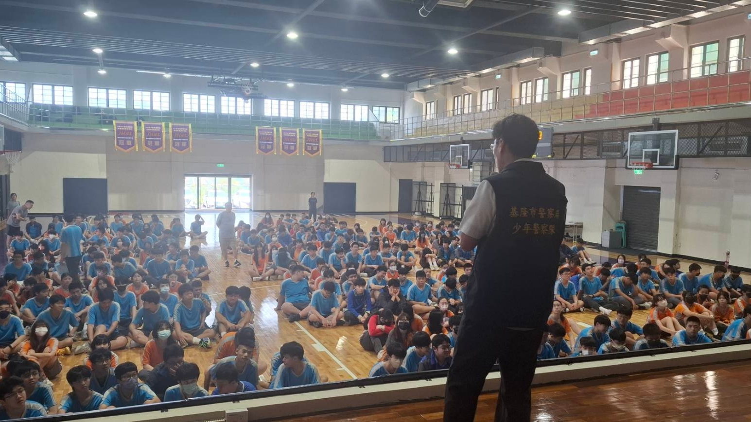 防制電子煙與藥物濫用  警方前進校園守護學子健康