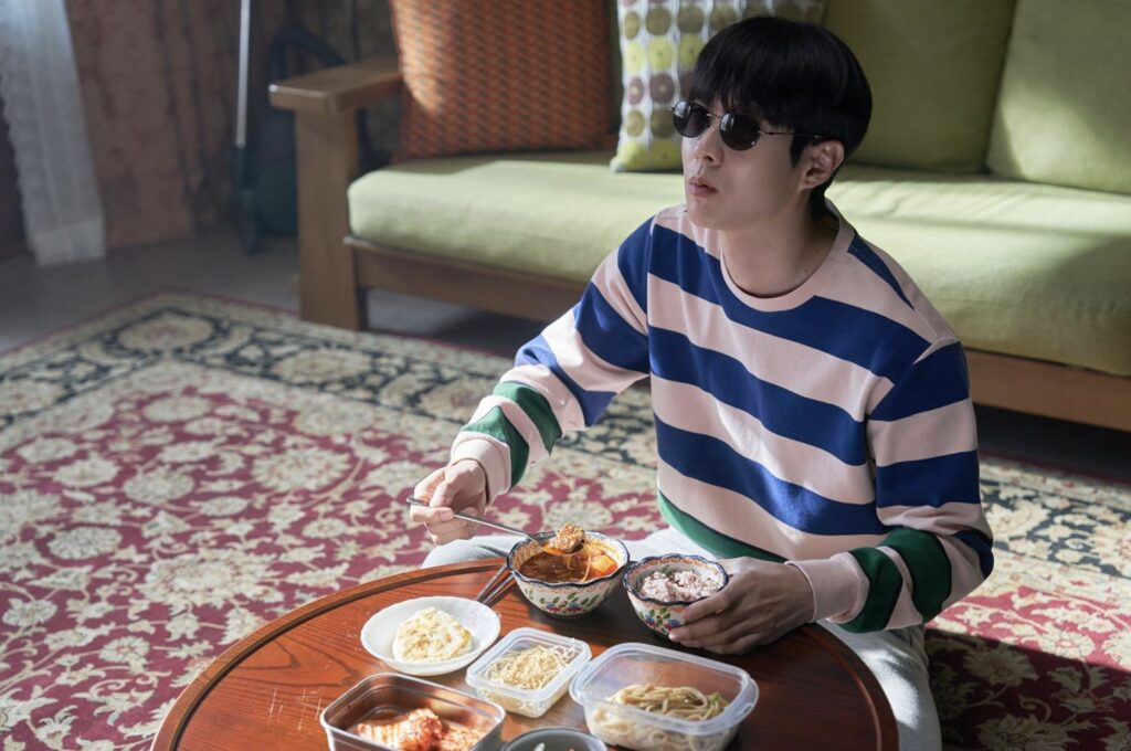 《寄生上流》張慧珍X崔宇植再扮母子共演催淚鉅獻《你能吃到媽媽煮的飯的次數,還剩365次》 6 下午1.49 2026 4 14的影像 2