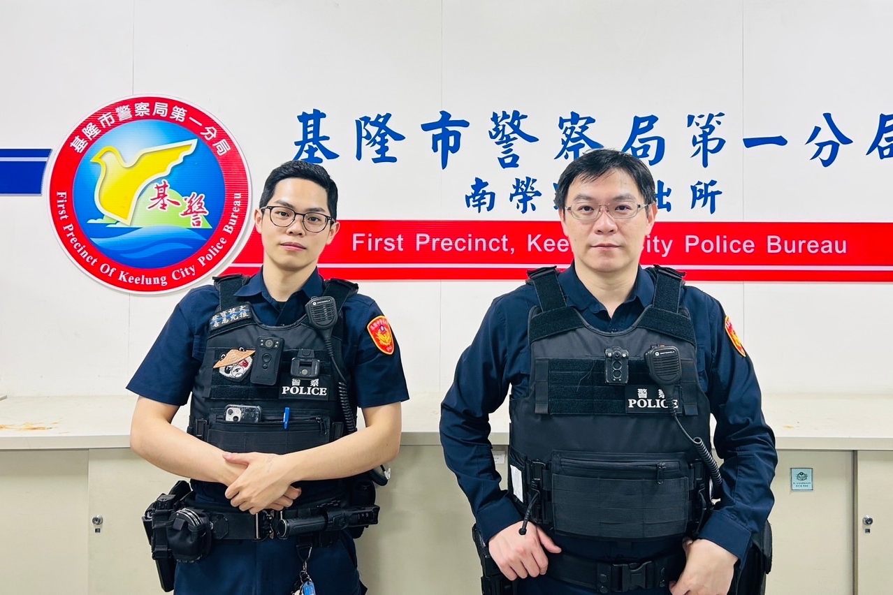 男童外出購物不慎迷途  基警暖心相助平安返家