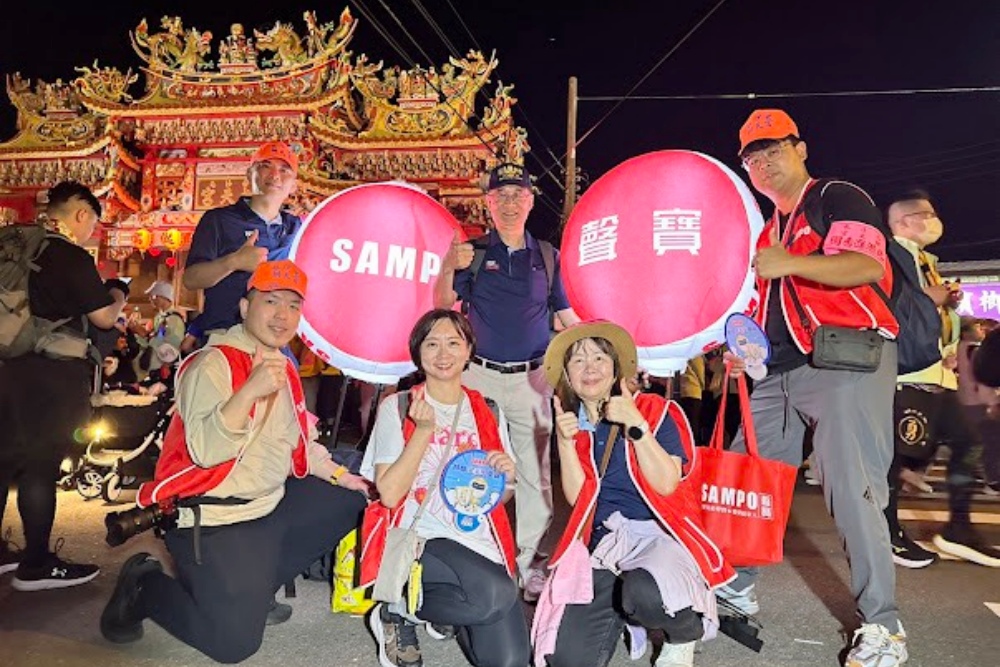 企業走進信仰現場,聲寶勇腳隊隨白沙屯媽祖進香130公里 4 01聲寶勇腳隊隨白沙屯媽祖進香130公里