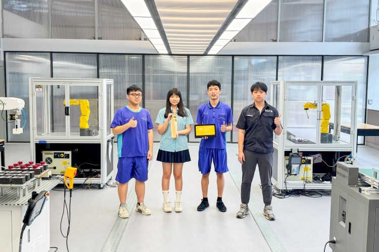 實習場域升級躍登國際 新北三技職校橫掃美日德台設計四大獎 6 《圖說》三重商工機械科機械科實習工場改造榮獲TID臺灣室內設計獎及日本Good Design獎。〈教育局提供〉