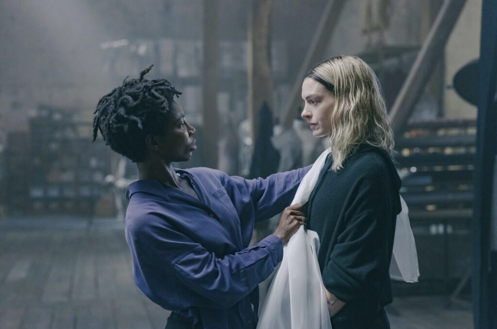 安海瑟薇仙氣降臨《魅影巨星》紐約首映 2挑戰直呼「很無助」 5 下午1.49 2026 4 15的影像