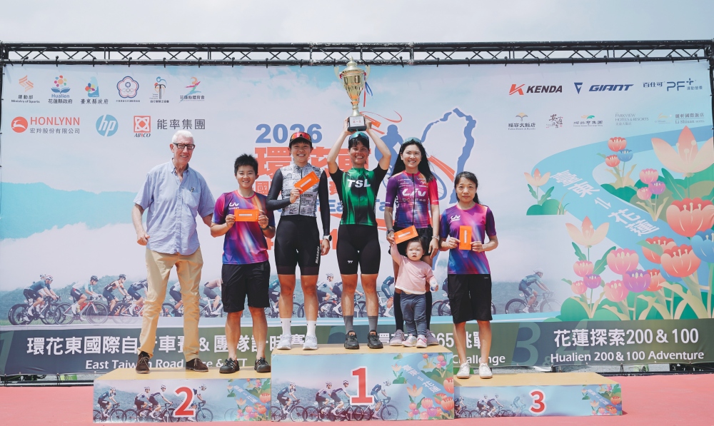 02累計女子組 總排名 TOP 6