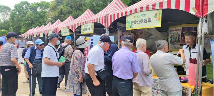 《圖說》宣導活動將生硬的法治條文轉化為趣味互動。〈環保局提供〉