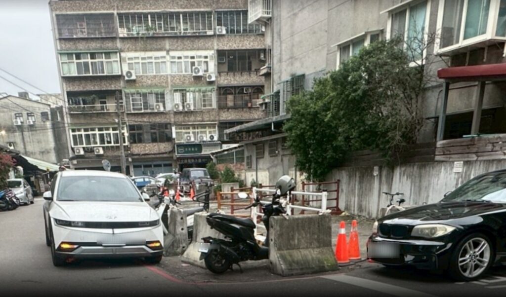 %E6%9D%BF%E6%A9%8B%E5%8D%80%E5%85%89%E6%AD%A3%E8%A1%97%E9%80%8F%E9%81%8E%E3%80%8C%E6%96%B0%E5%8C%97%E7%BE%8E%E6%A8%82%E5%9C%B02.0%E3%80%8D%E6%B4%BB%E5%8C%96%EF%BC%8C%E5%8E%9F%E6%9C%AC%E9%96%92%E7%BD%AE%E9%9B%9C%E4%BA%82%E7%A9%BA%E5%9C%B0%EF%BC%8C%E6%89%93%E9%80%A0%E6%88%90%E7%82%BA%E8%B2%BC%E8%BF%91%E6%B0%91%E7%94%9F%E9%9C%80%E6%B1%82%E7%9A%84%E5%81%9C%E8%BB%8A%E7%A9%BA%E9%96%93%EF%BC%8C%E6%8F%90%E5%8D%87%E4%BA%A4%E9%80%9A%E7%A7%A9%E5%BA%8F%E8%88%87%E7%94%9F%E6%B4%BB%E5%93%81%E8%B3%AA%E3%80%82%E5%9C%96%E7%82%BA%E6%94%B9%E5%96%84%E5%89%8D